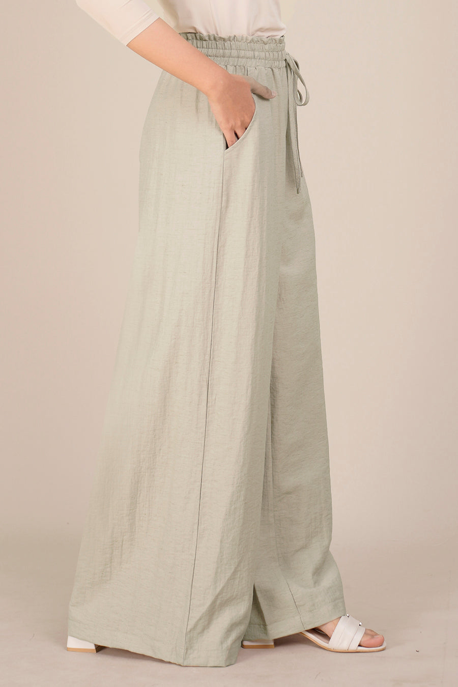 Alodia Pants Khaki