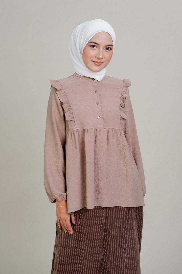 Nadia Ruffle Blouse Light Brown