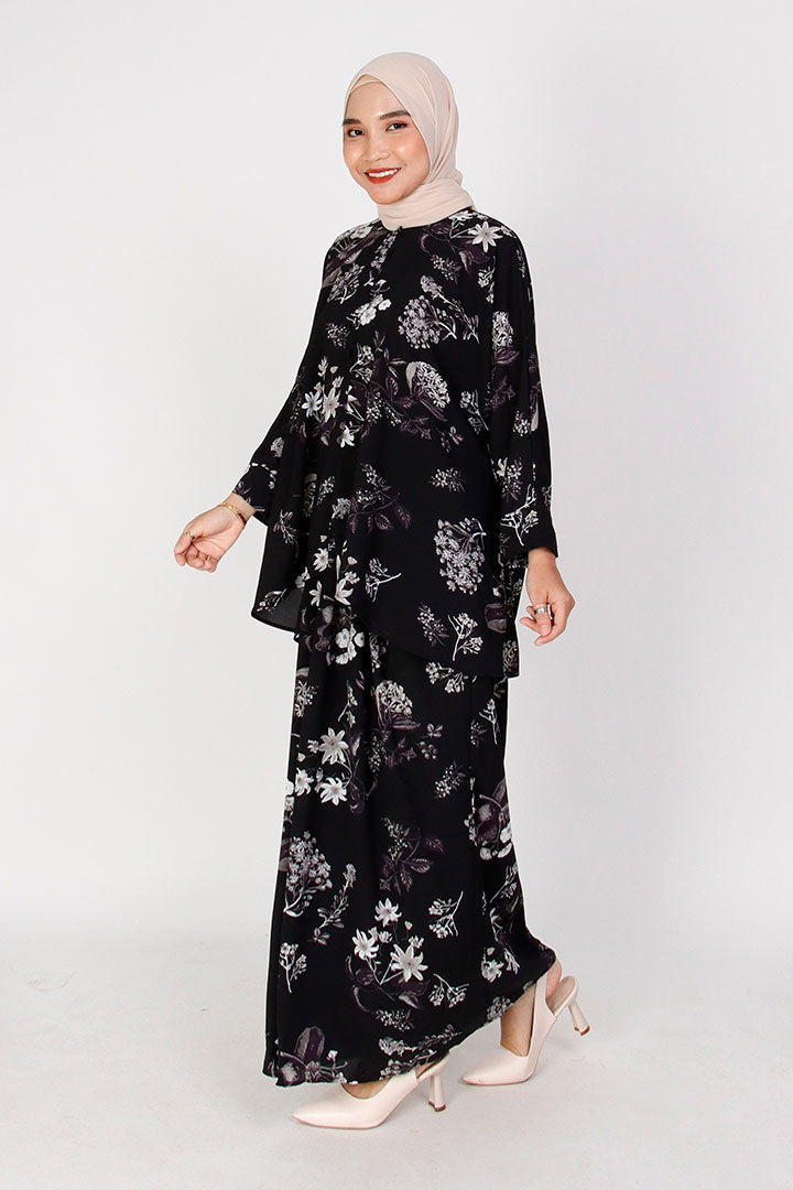 Clovia Kurung Black