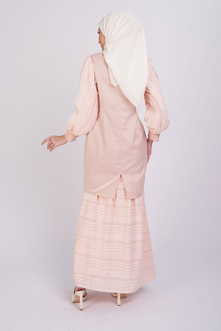 Teratai Kurung Peach