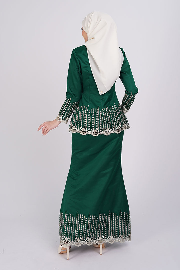 Canna Kurung Green