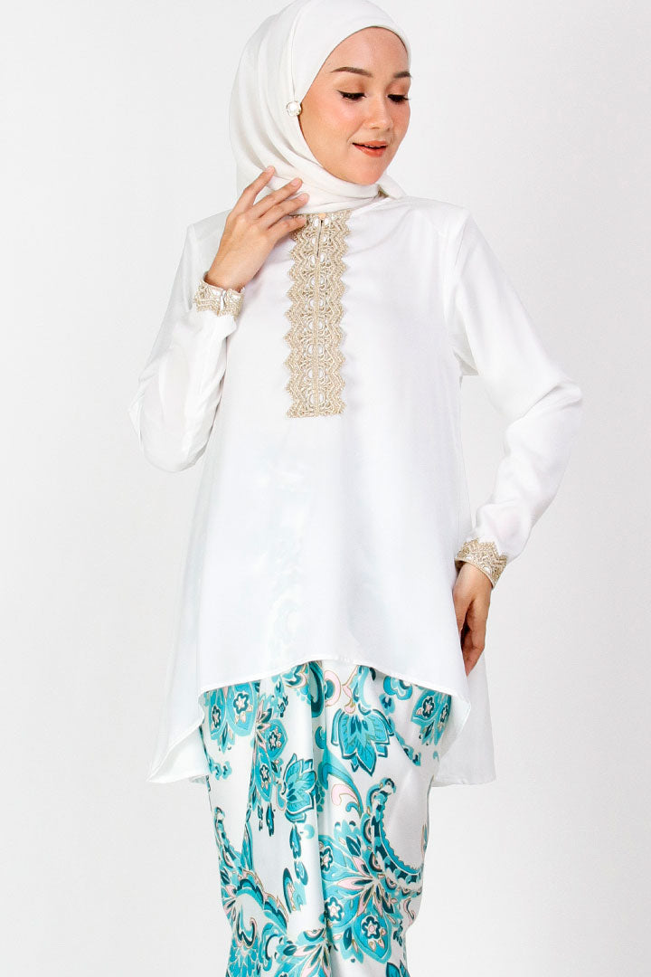 Tasnim Kurung White