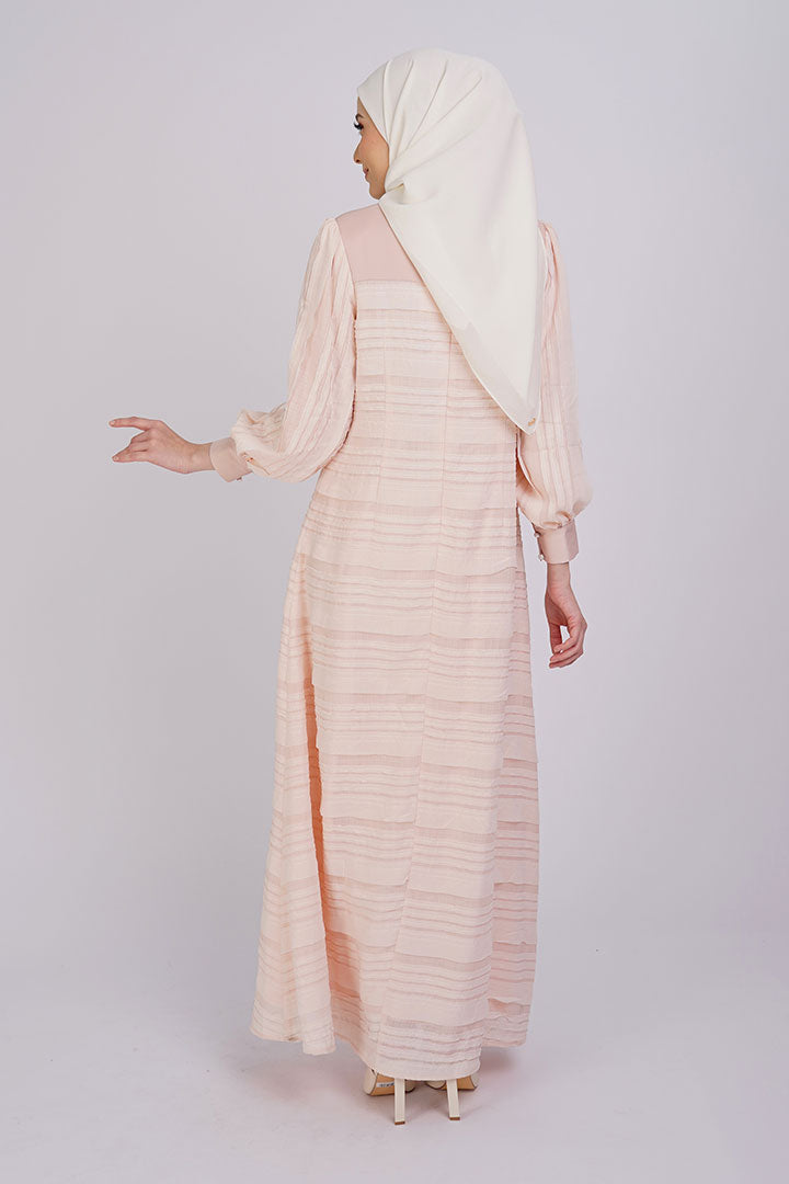 Teratai Dress Peach
