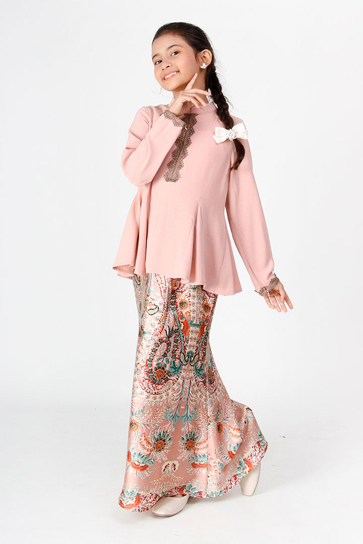 Samira Kids Kurung Pink