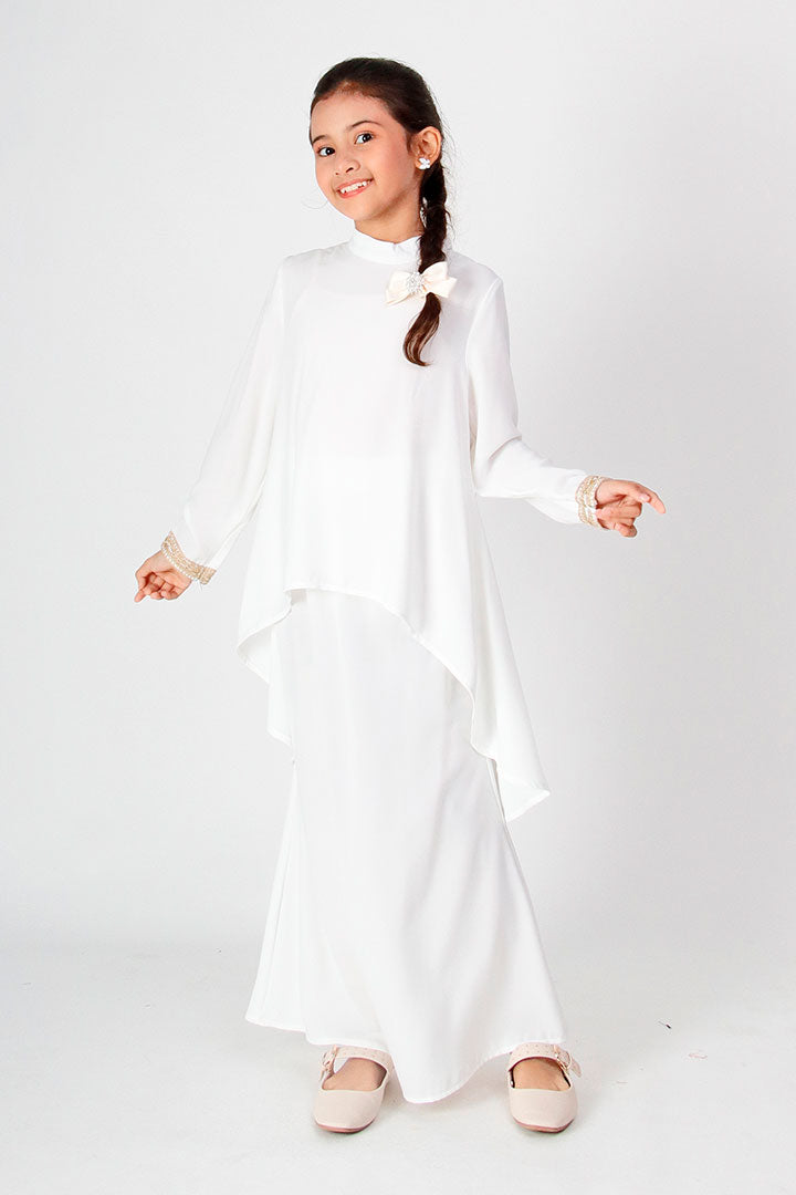 Deepika Kids Kurung White