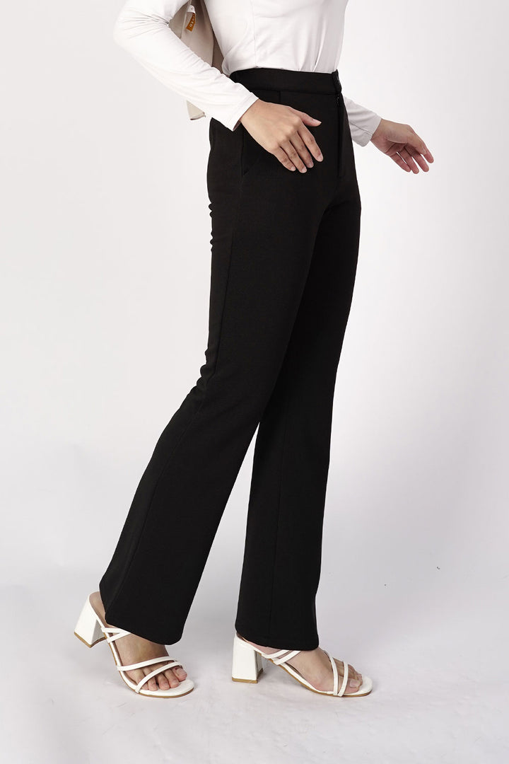 Ruby Waffle Bootcut Pant Black