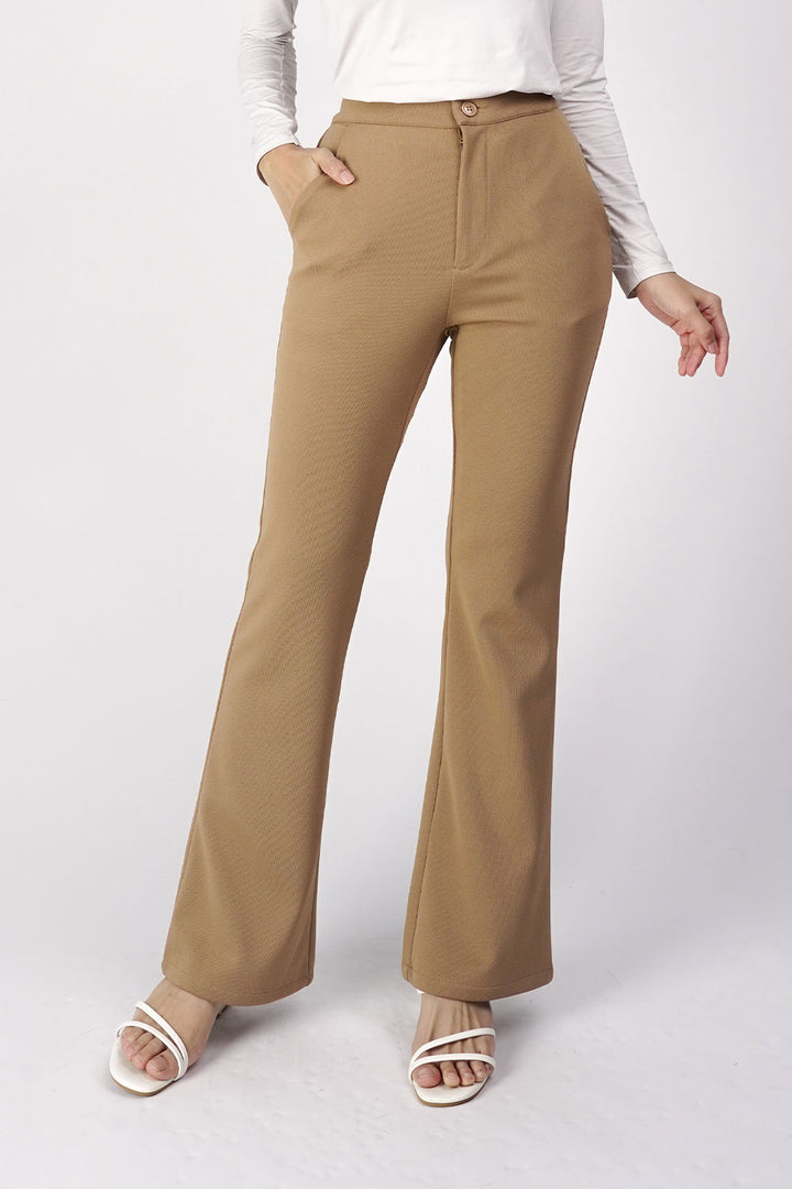 Ruby Waffle Bootcut Pant Khaki
