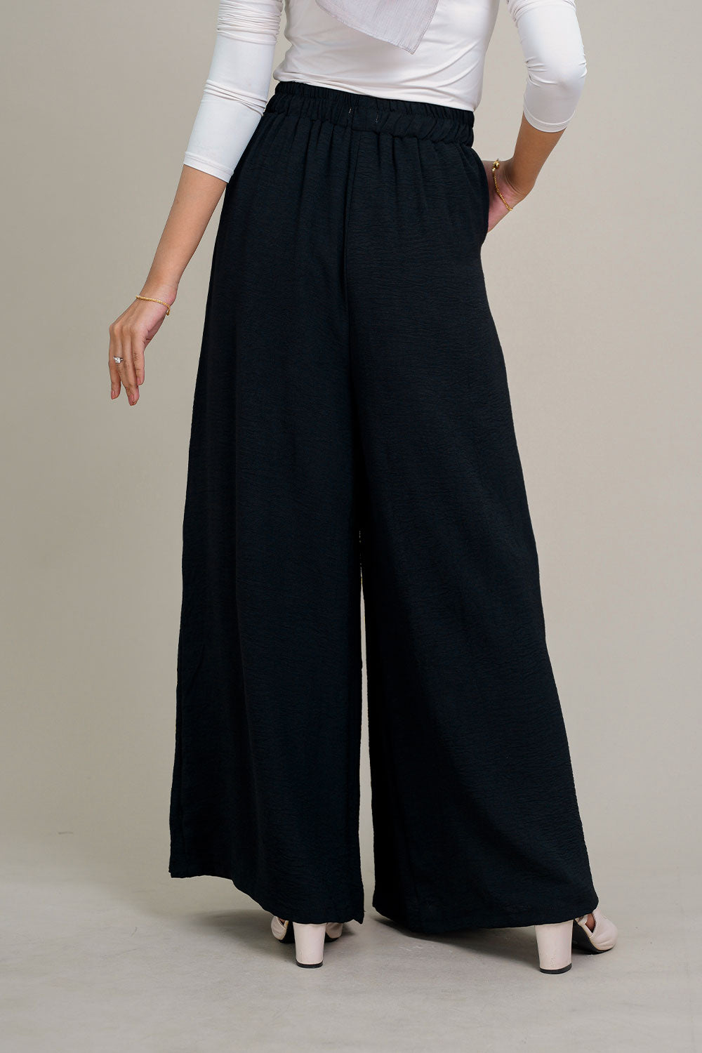 Karen Pants Black
