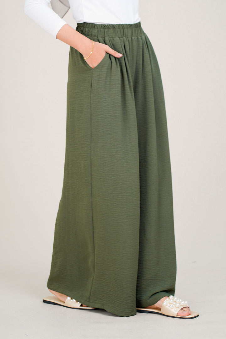 Karen Pants Green