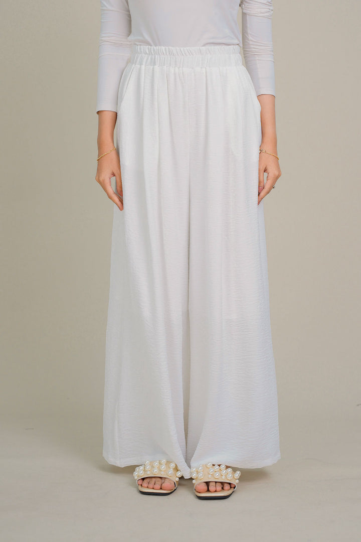 Karen Pants White