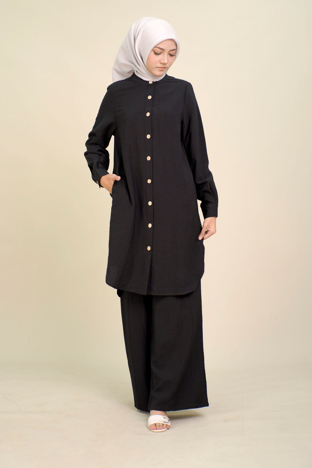 Boneta Pants Black