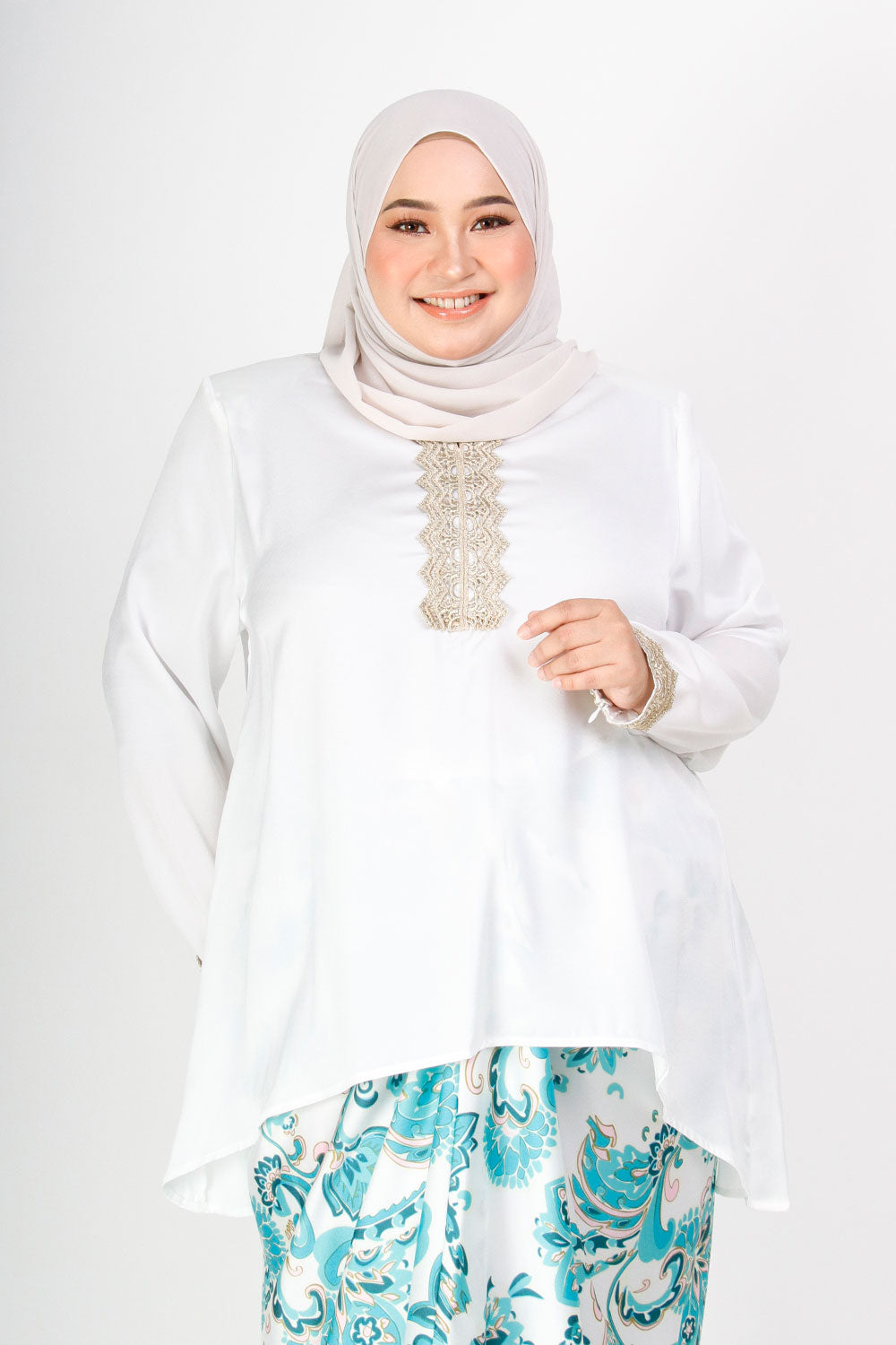 Tasnim Plus Kurung White