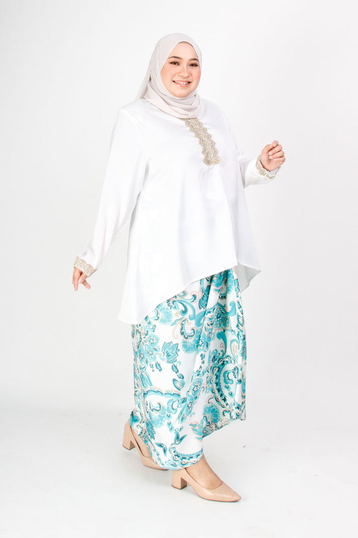 Tasnim Plus Kurung White