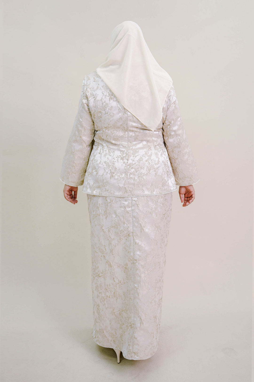 Clarisa Plus Size Kurung in Champagne