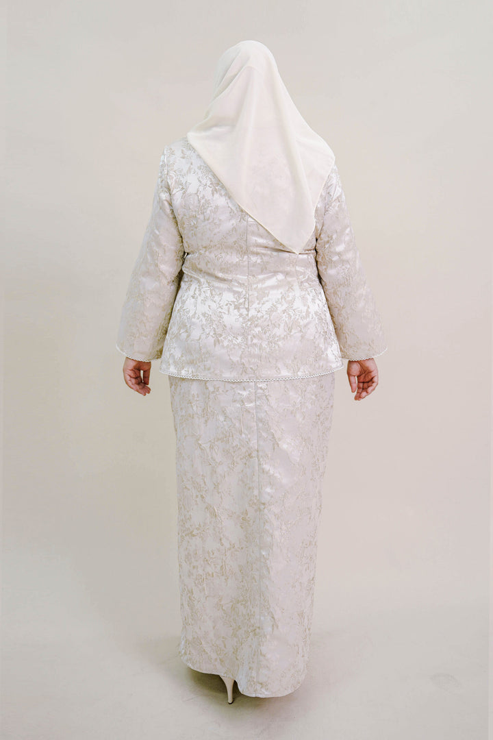 Clarisa Plus Size Kurung in Champagne