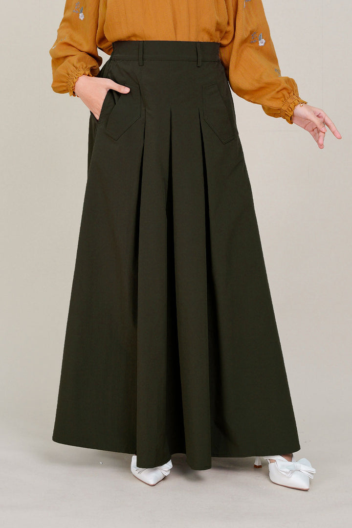 Adley Wide Skirt Green