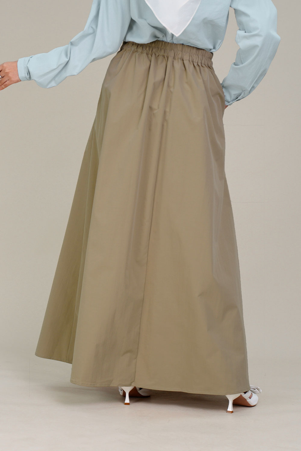 Adley Wide Skirt Khaki