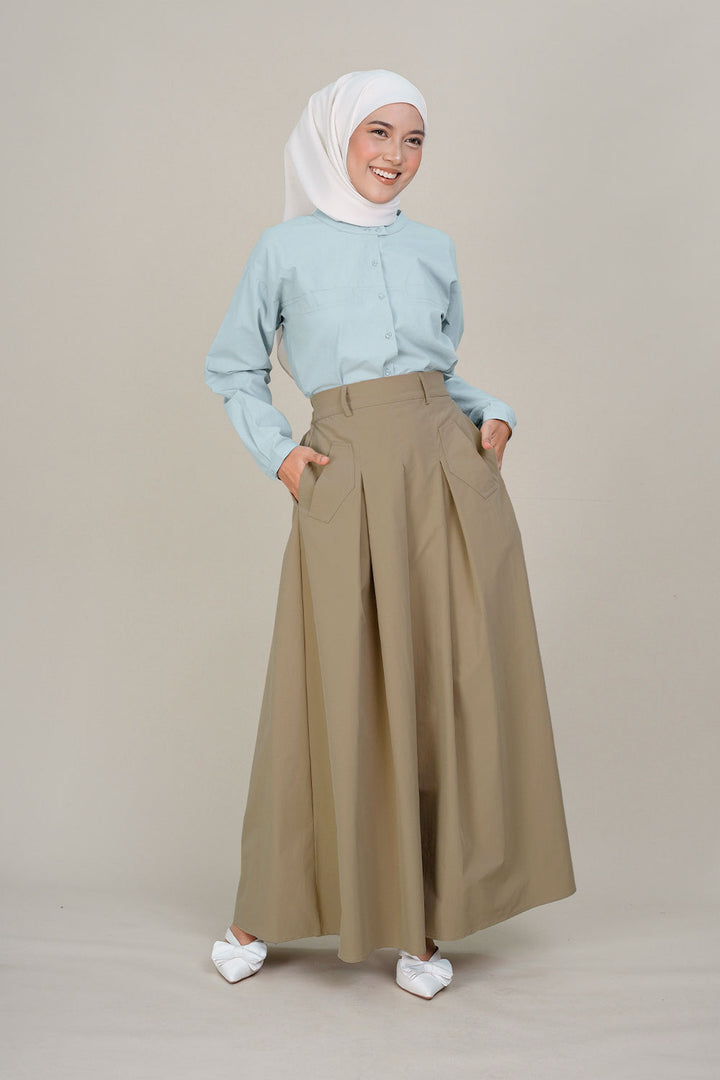 Adley Wide Skirt Khaki