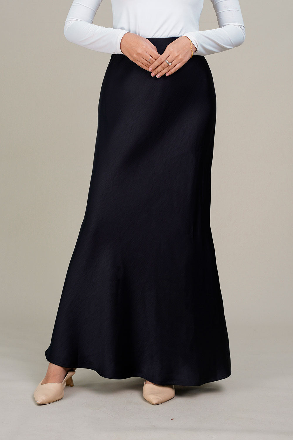 Marina Satin Skirt Black