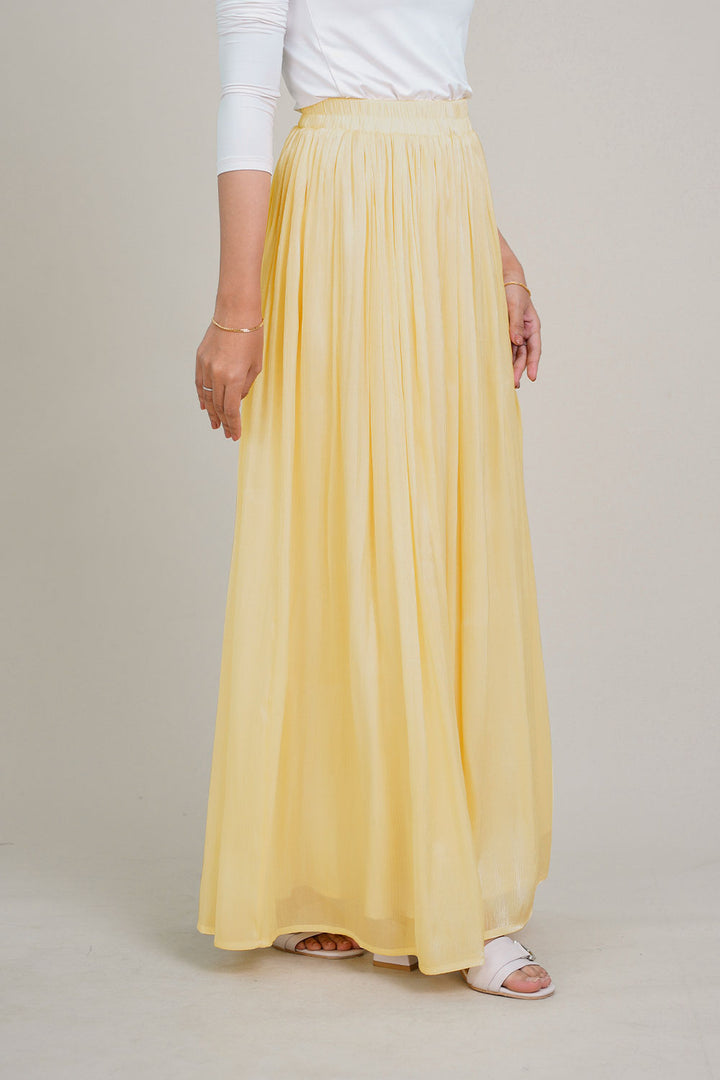 Margot Shiny Pleated Skirt Yellow