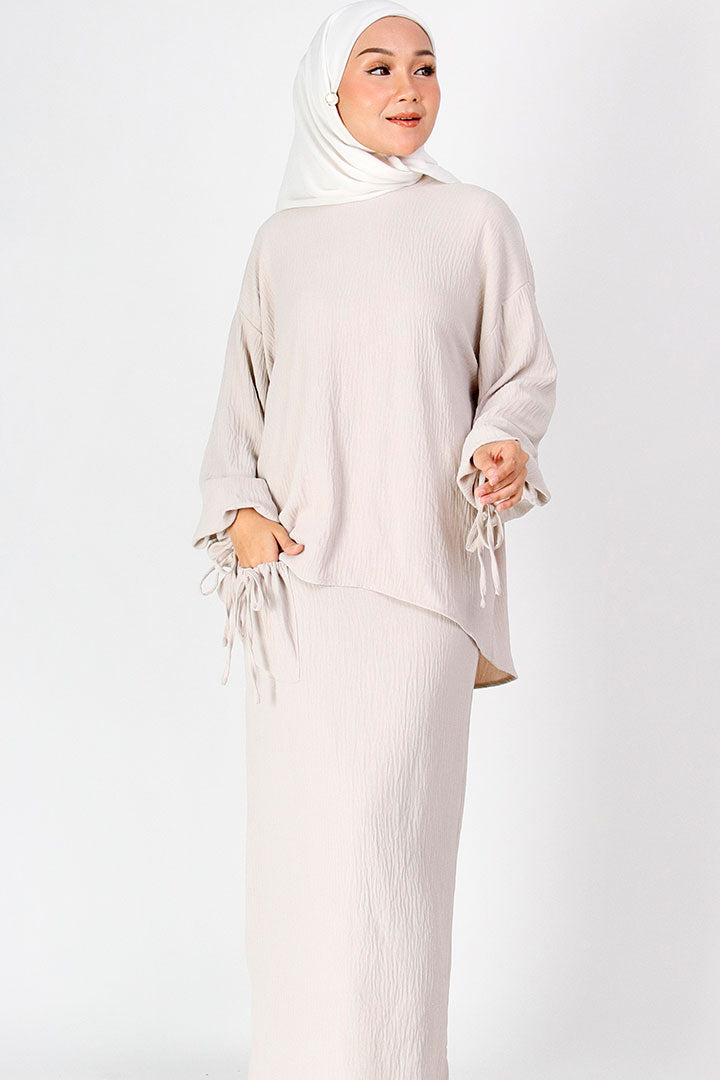 Riana Suit Light Grey