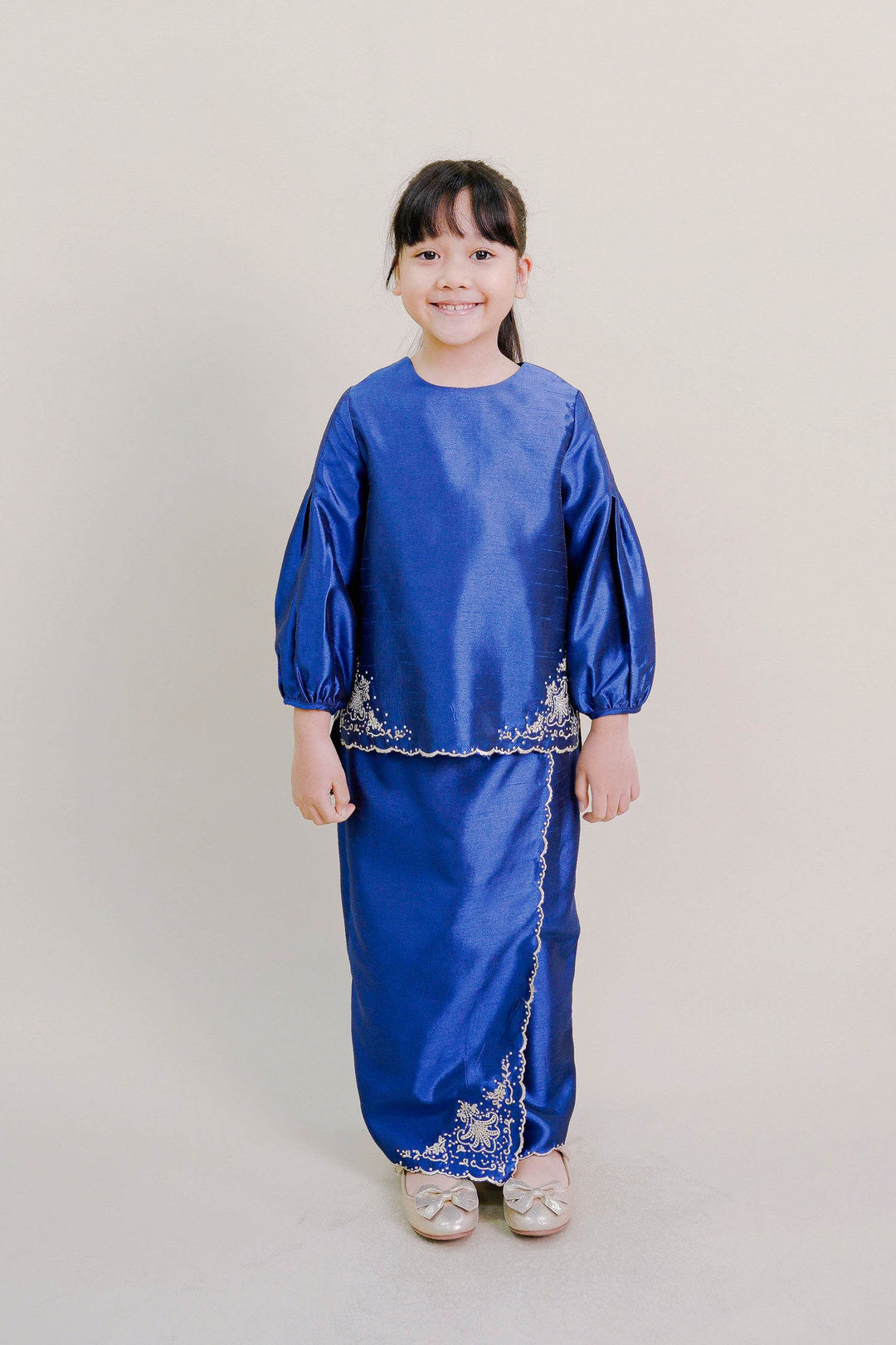 Evelyn Kids Kurung with Embroidery in Royal Blue