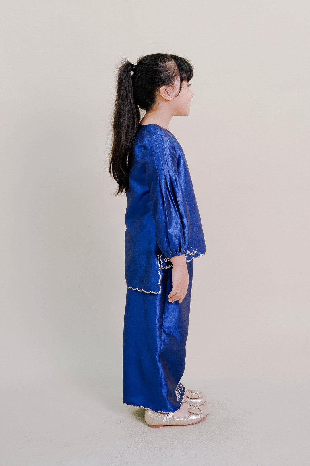 Evelyn Kids Kurung with Embroidery in Royal Blue