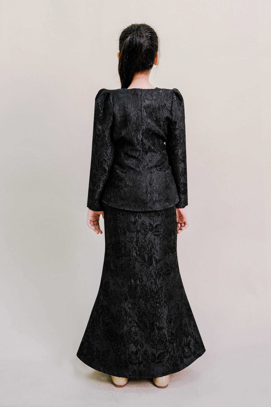 Kioshi Kids Ribbon Kurung in Black