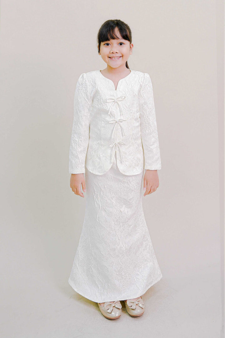 Kioshi Kids Ribbon Kurung in White