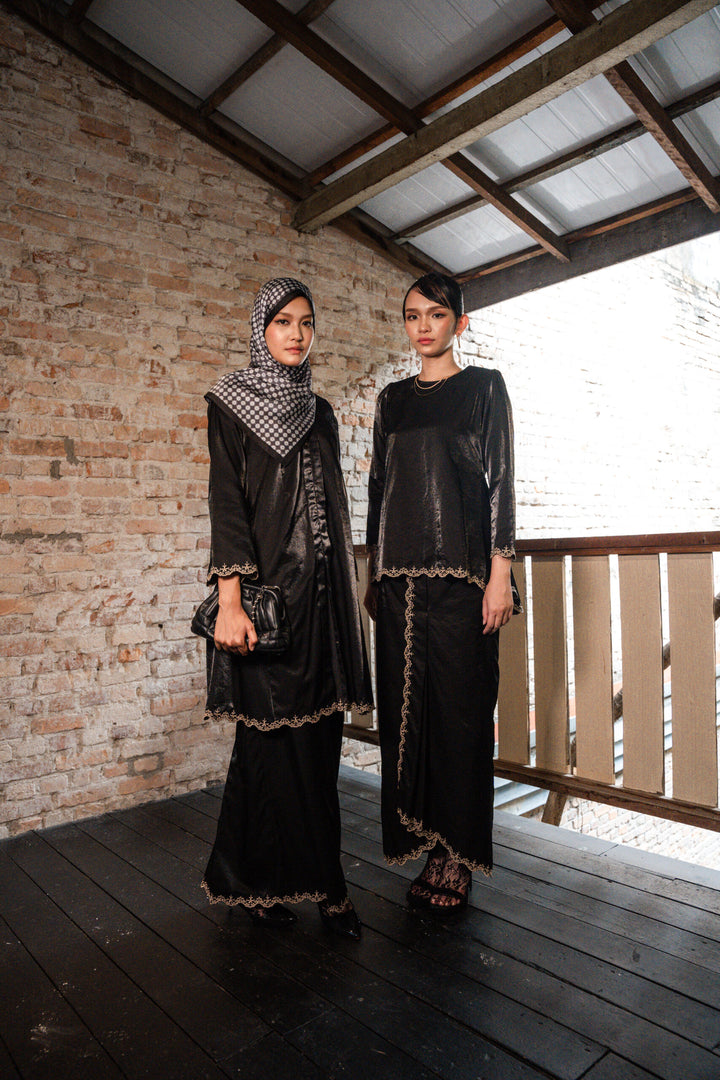 Orlin Kurung in Black