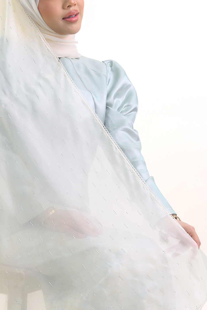 Maharani Embellished Organdy Selendang Ivory