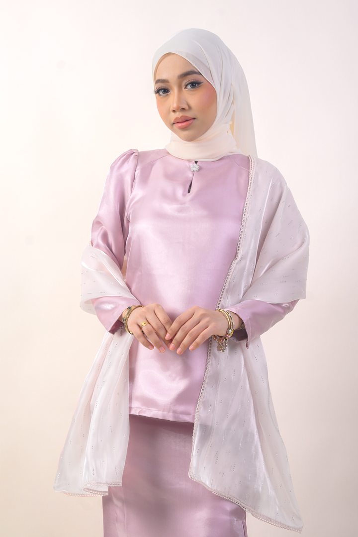 Maharani Embellished Organdy Selendang Soft Pink