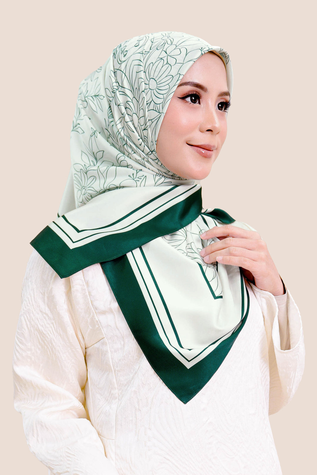 Azura Satin Printed Square Green