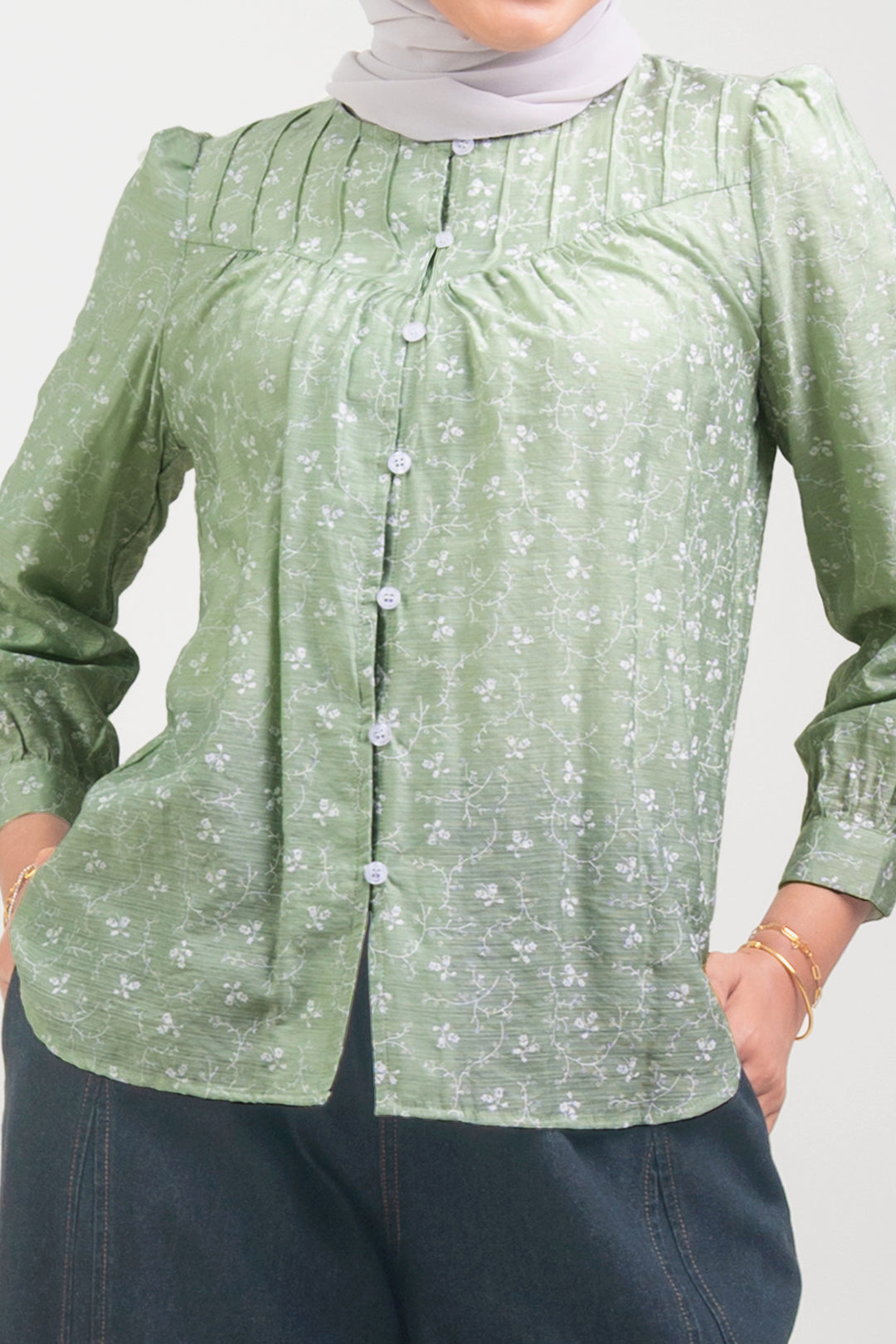 Ivy Floral Printed Blouse Soft Green