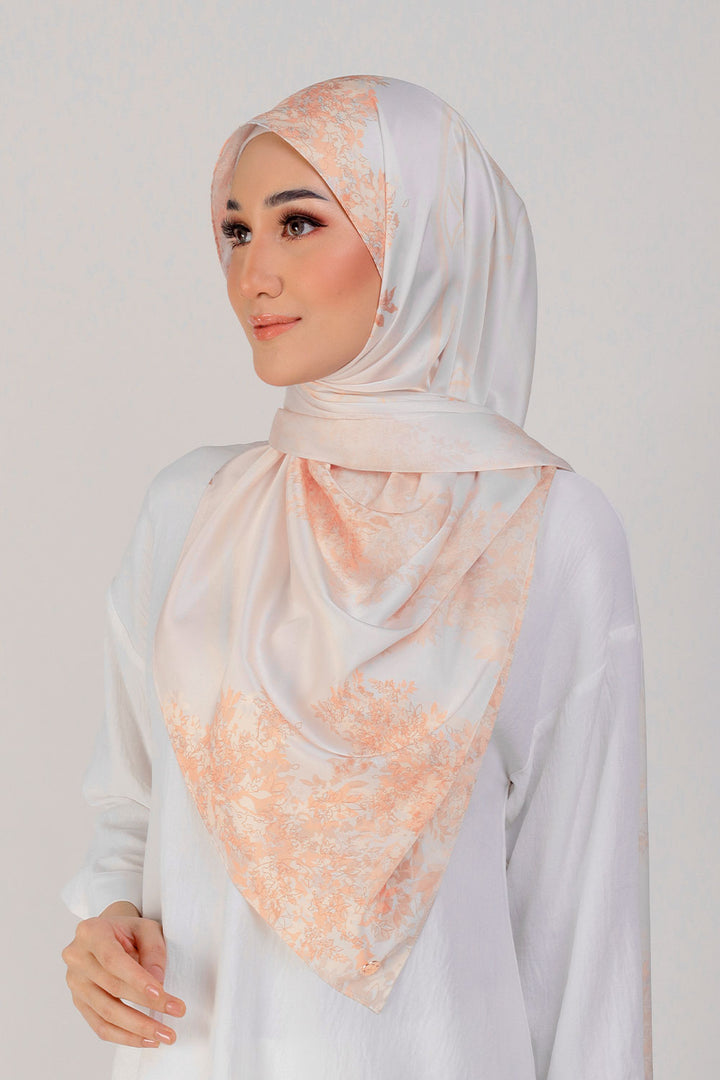 Odelia Printed Shawl Soft Orange