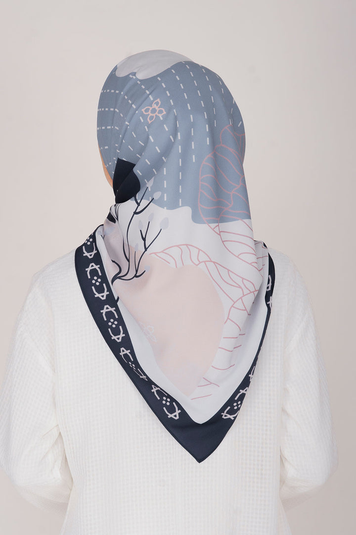 Ammara Printed Square Navy