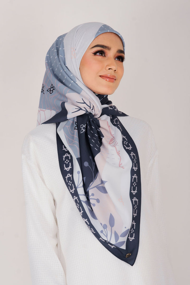 Ammara Printed Square Navy