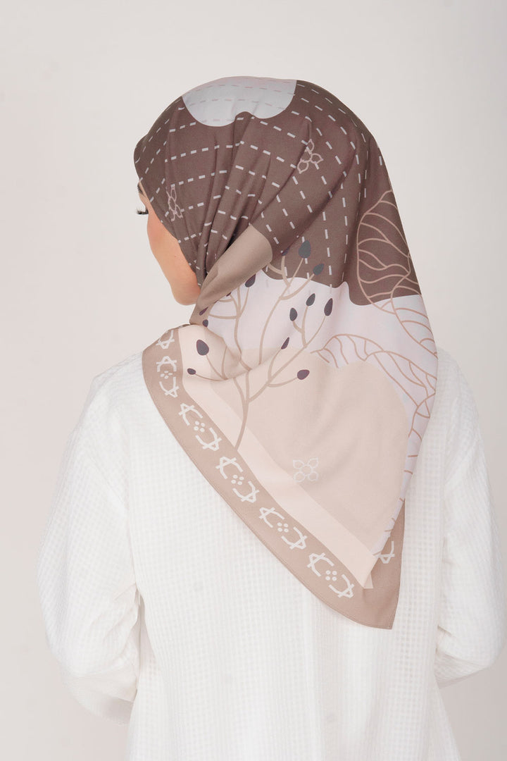 Ammara Printed Square Brown