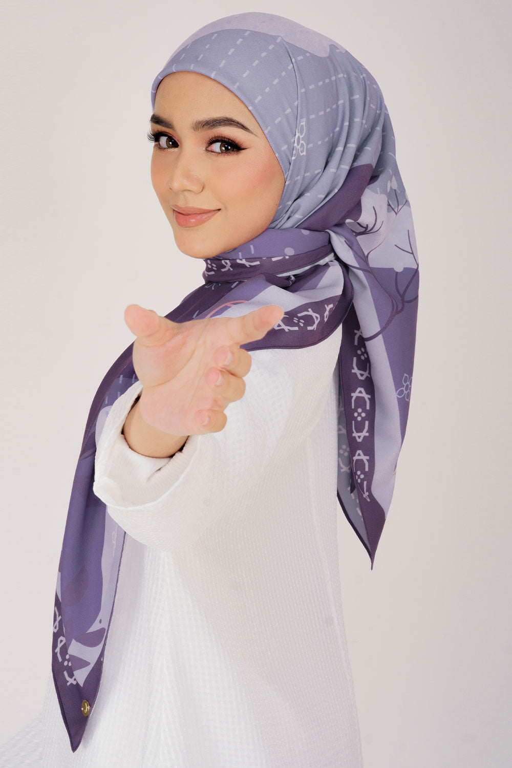 Ammara Printed Square Purple