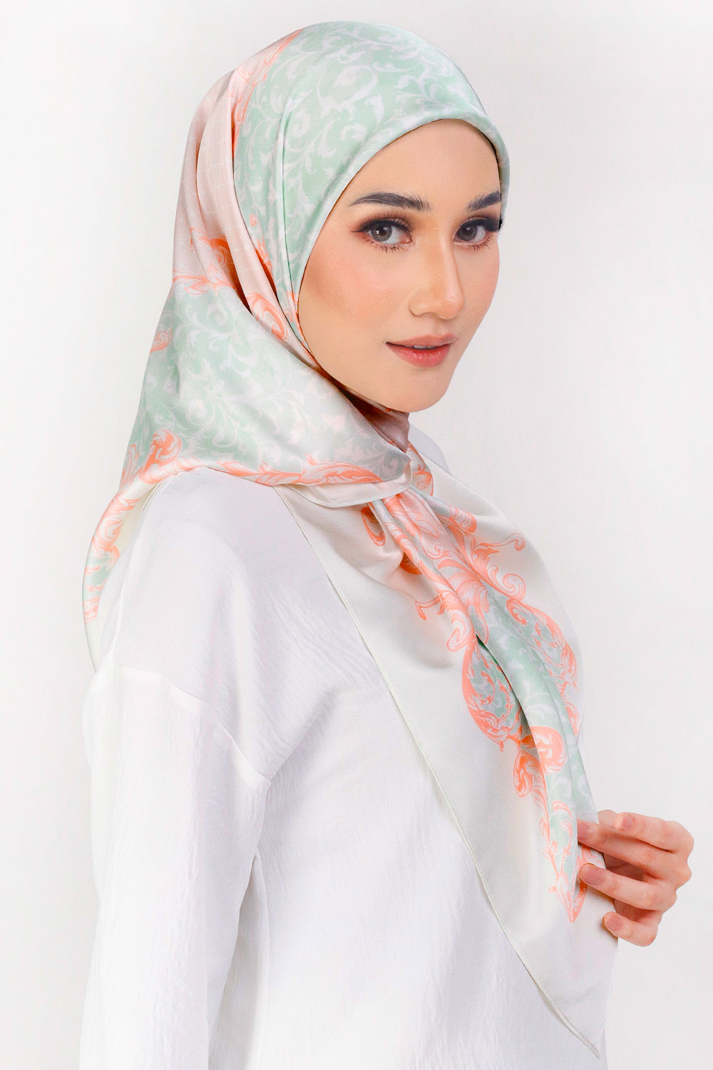Clara Printed Square Cream Green