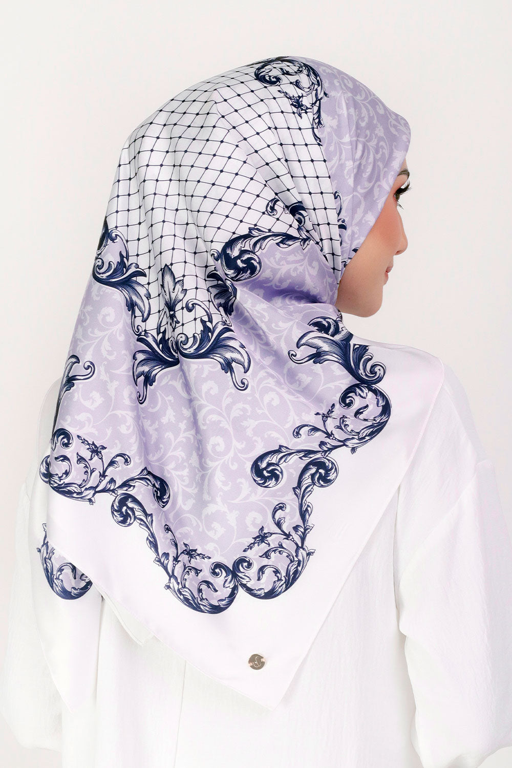 Clara Printed Square White Lilac