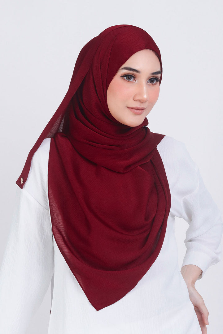Jasmina Basic Shawl Plain Maroon