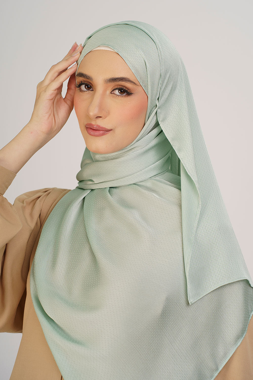Jasmina Basic Shawl Plain Tiffany
