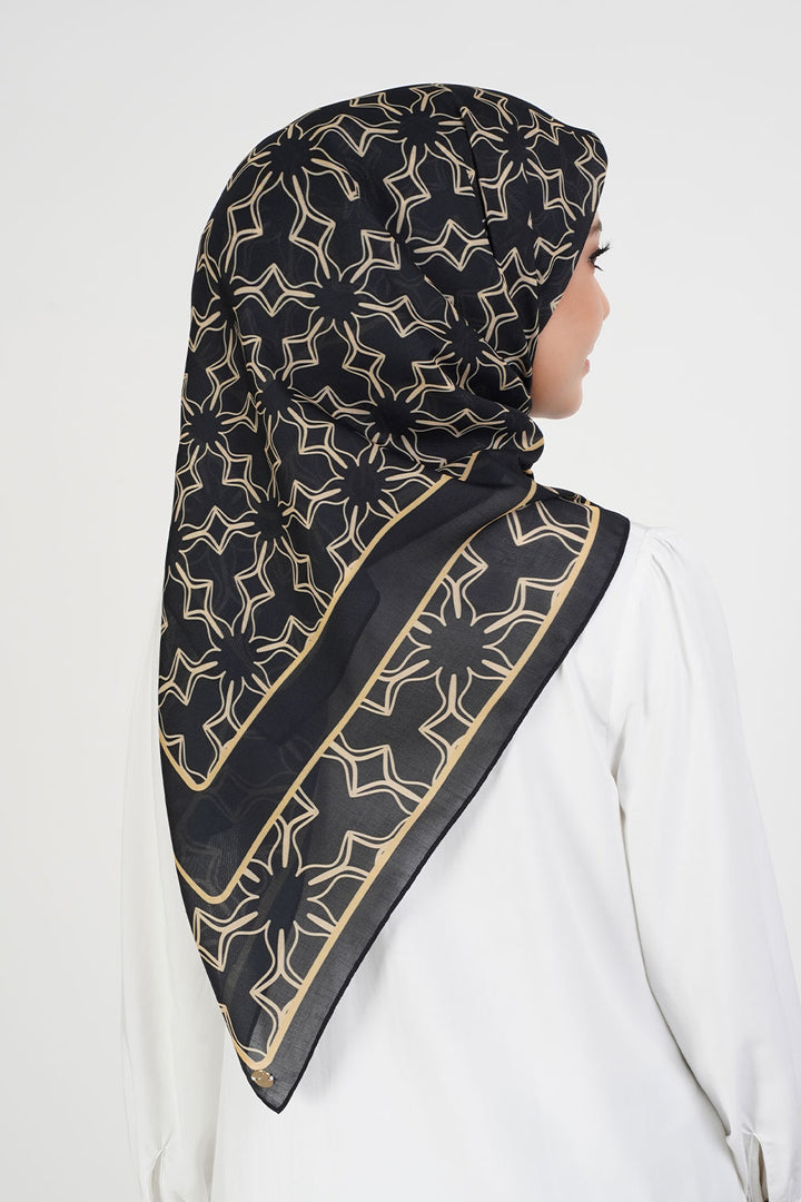 TUDUNG-HIJAB-SQUARE-SCARVES-FLORAL-PASTEL-MINIMALIST-MODERN-BAWAL-COTTON-39-TD-797-BLACK
