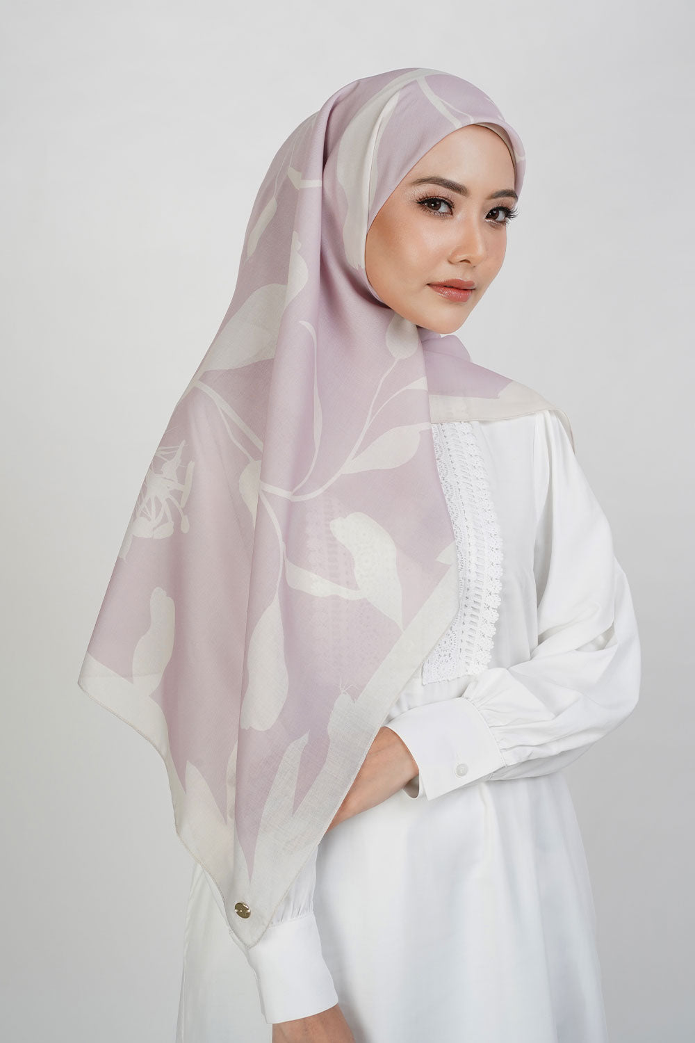 TUDUNG-HIJAB-SQUARE-SCARVES-FLORAL-PASTEL-MINIMALIST-MODERN-BAWAL-COTTON-39-TD-801-pink