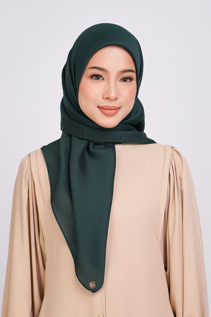 Amaya Texture Chiffon Square Dark Green