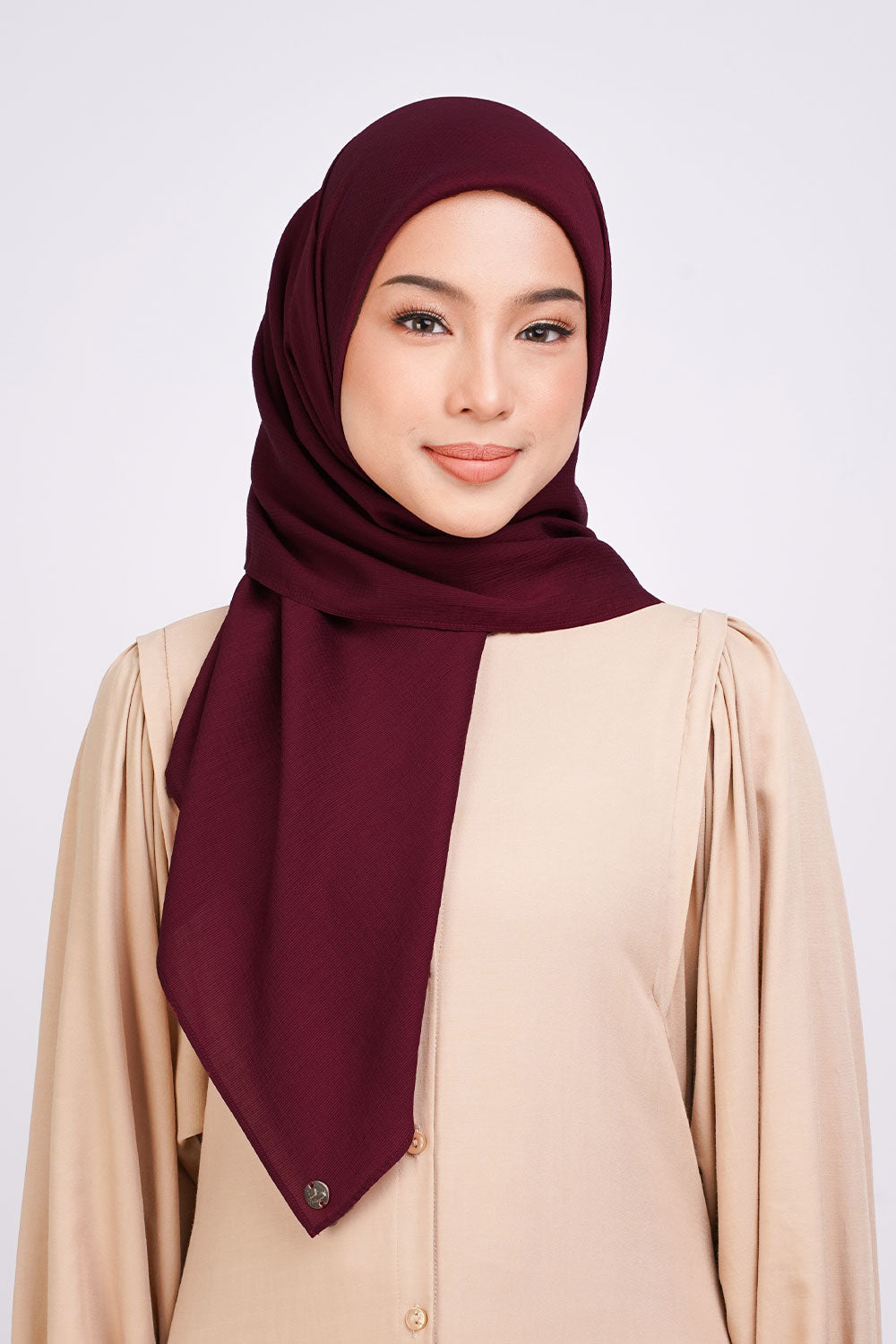 Amaya Texture Chiffon Square Maroon