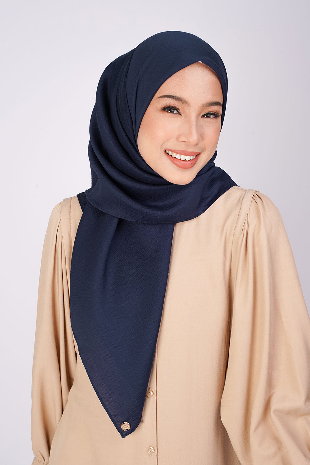 Amaya Texture Chiffon Square Navy Blue