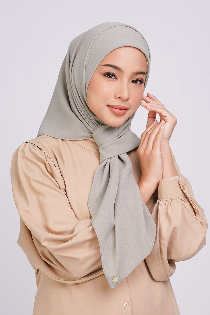 Nur Basic Chiffon Square Grey