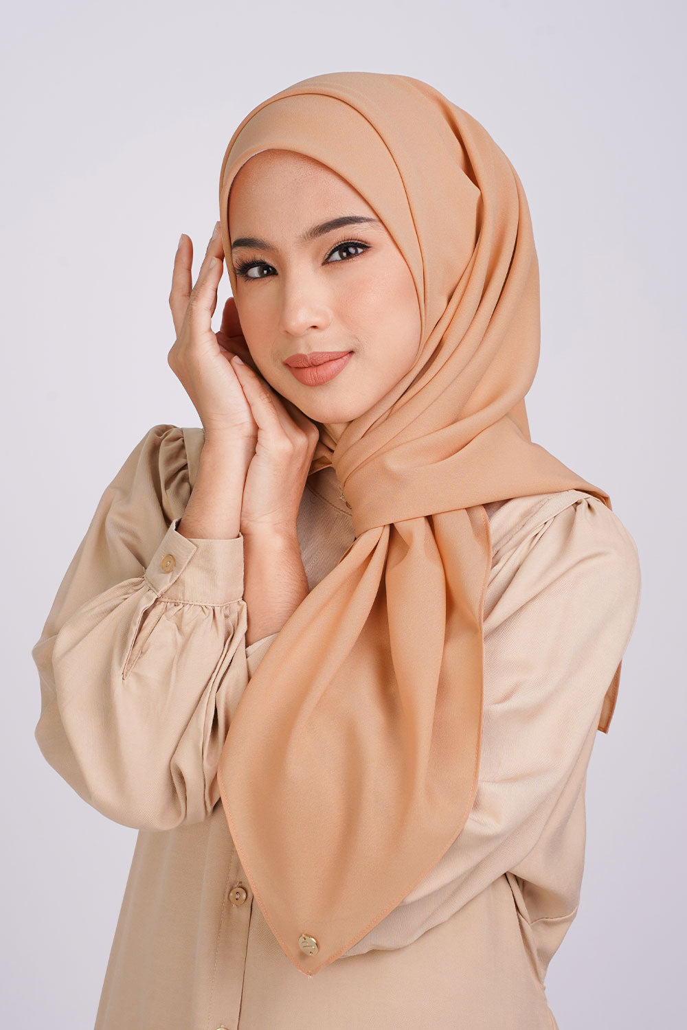Nur Basic Chiffon Square Pastel Coral